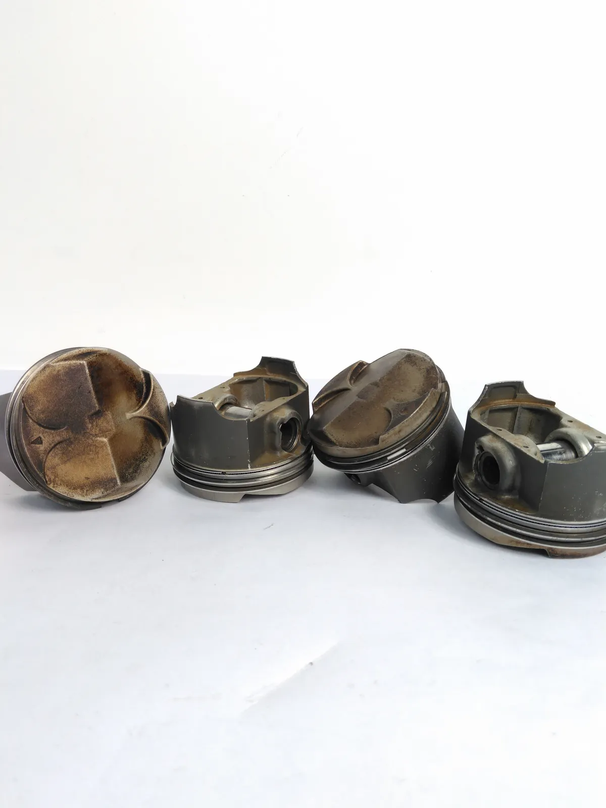 Suzuki RF600R RF600 1993-1997 Motorcycle Engine Pistons Set of 4 Used
