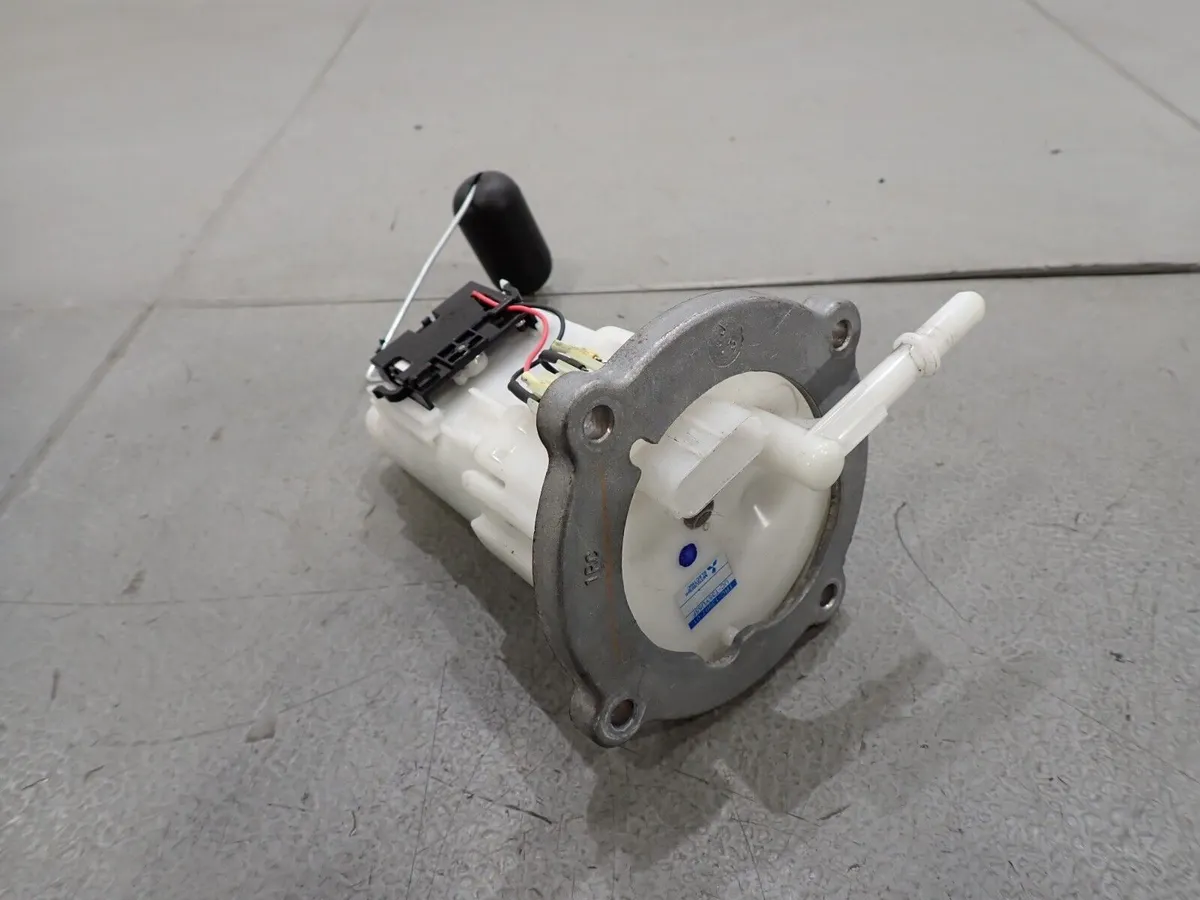 Yamaha MT-09 SP ABS B7N 2021 Fuel Pump (10,536 mileage)
