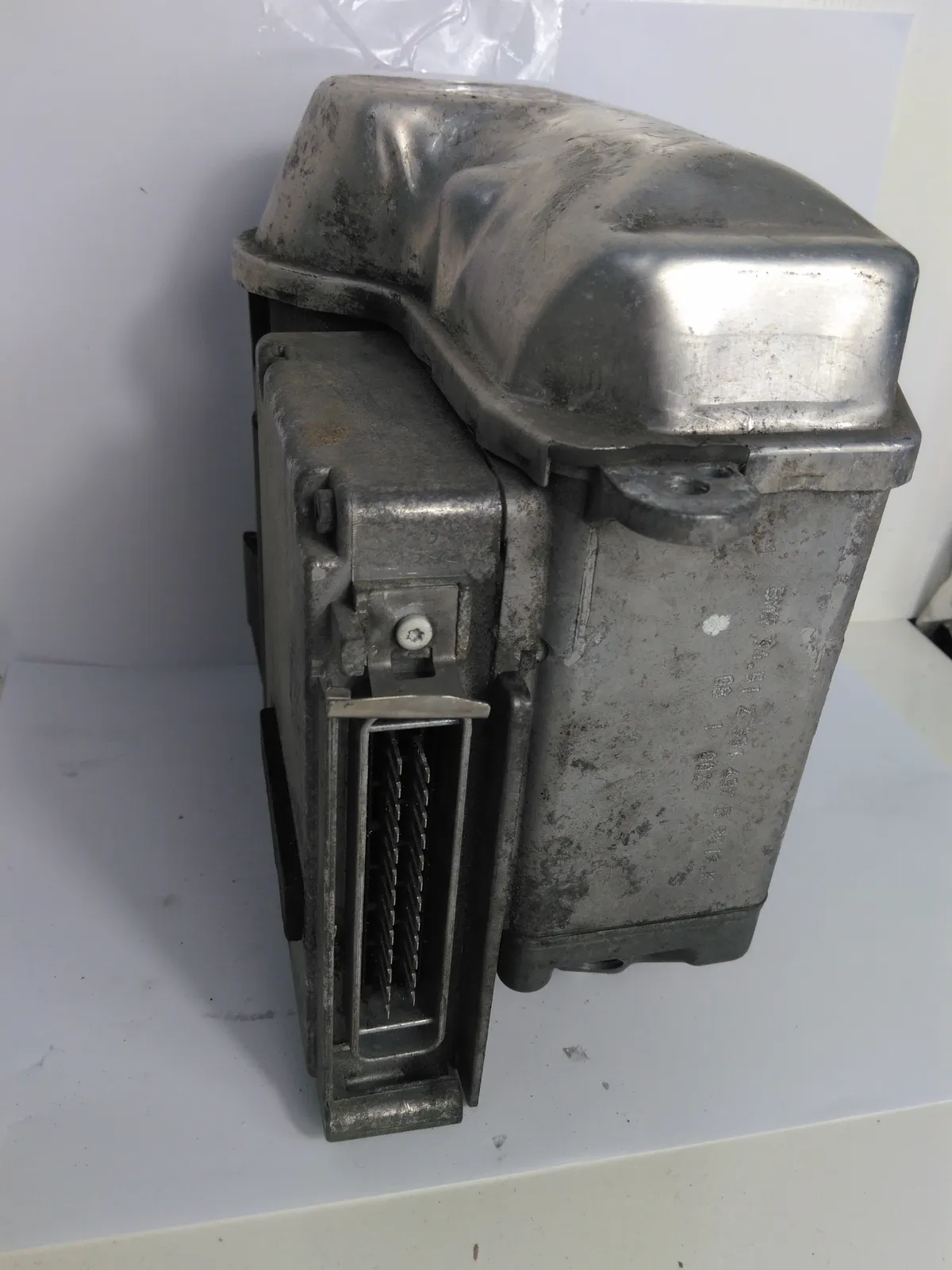 BMW R1150 GS 2001 ABS pump and control unit