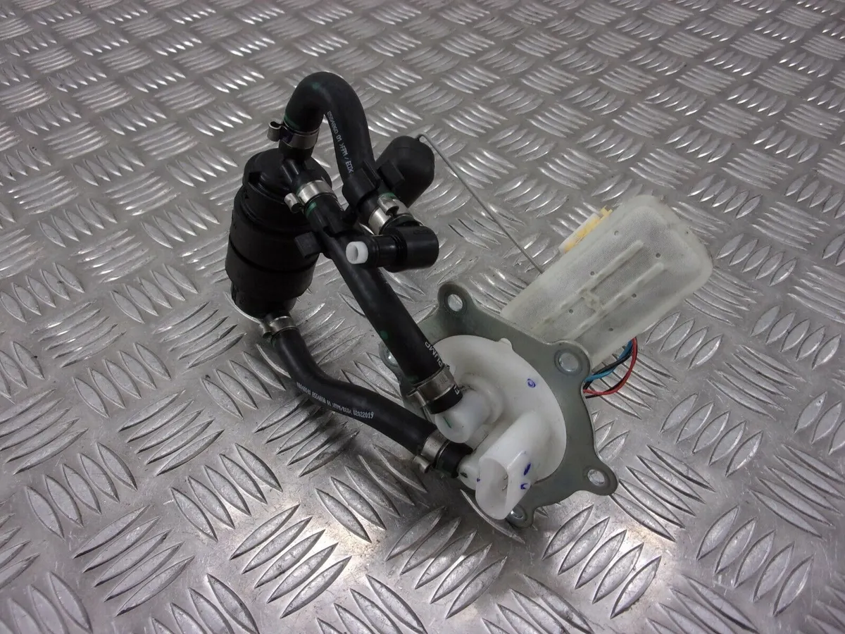 BMW G 310 GS 2019 petrol fuel pump 2017 - 2020