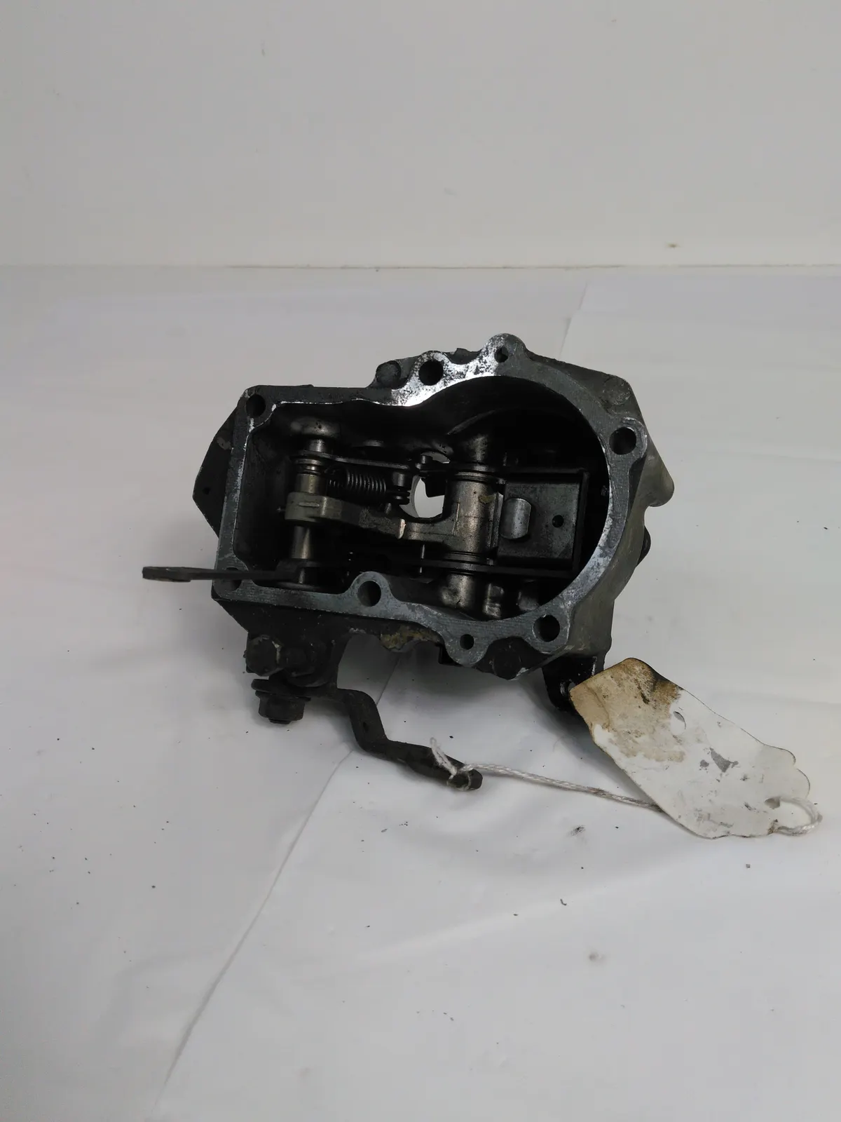 Governor casing + injection pump control levers X Yanmar 3TNA72 engine