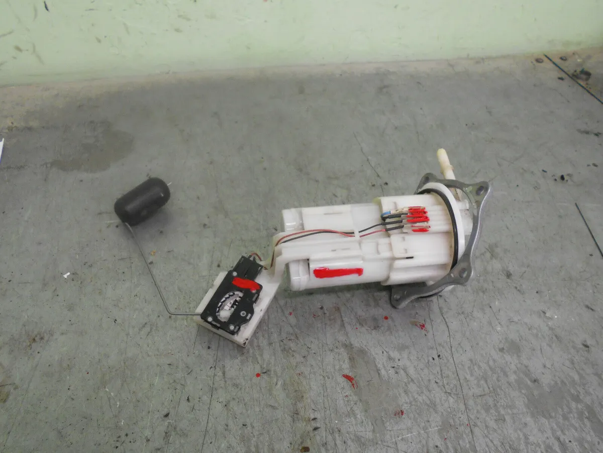 suzuki  dl  650  abs    fuel  pump   (2017(