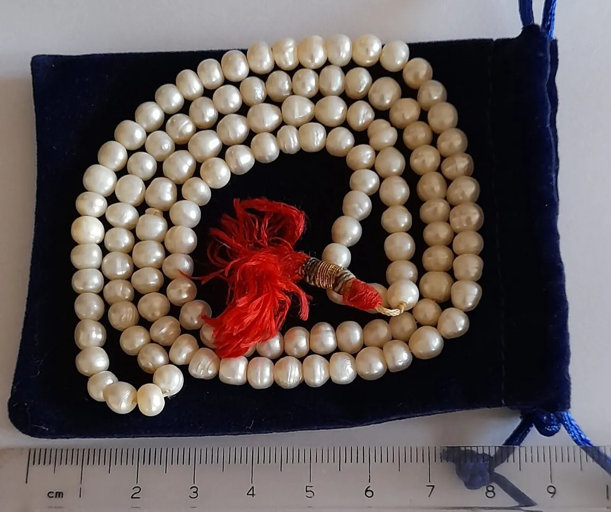 Vintage 120 Pearl Necklace