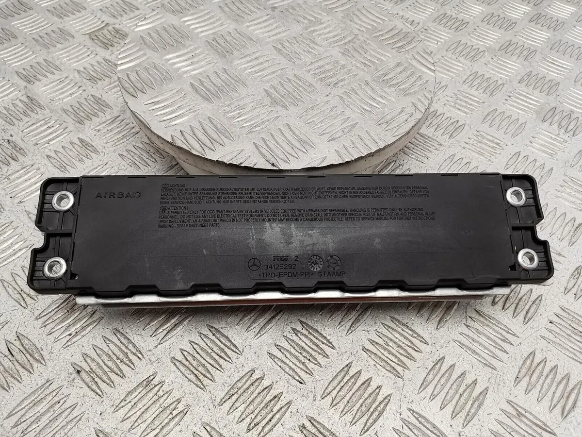Mercedes-Benz C Class Knee Saftey Bag UK Drivers Side RHD 14-21 W205 A2058601600