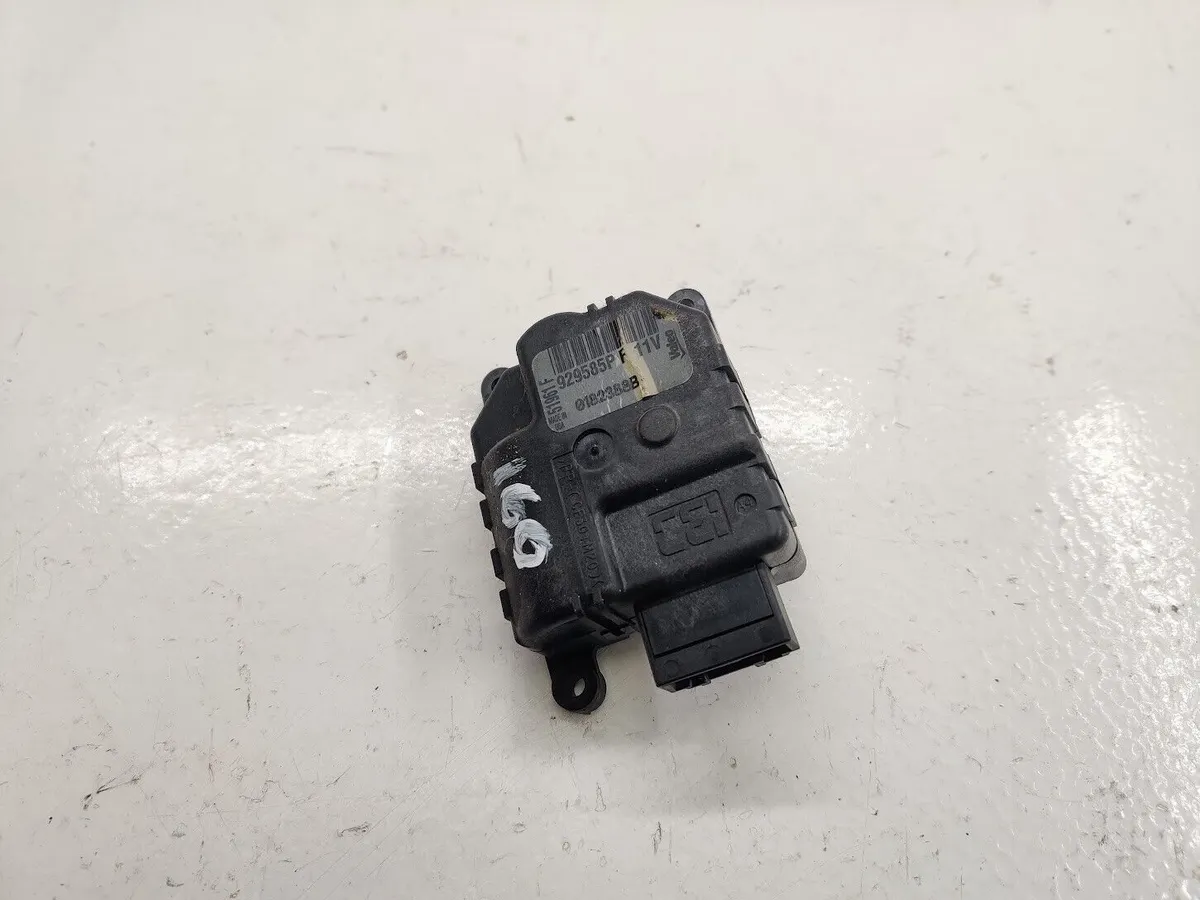 2010 JEEP CHEROKEE KK 2.8 CRD HEATER ACTUATOR 929585P 0182388B 51961F