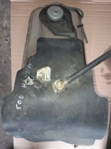 HONDA SILVERWING SILVER WING 400 500 600 ? FUEL PETROL TANK WITH PUMP