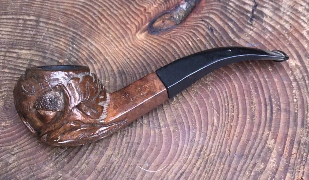 Vintage French Bruyere carved acorns & leafs pipe Calabrian briar wood folk art