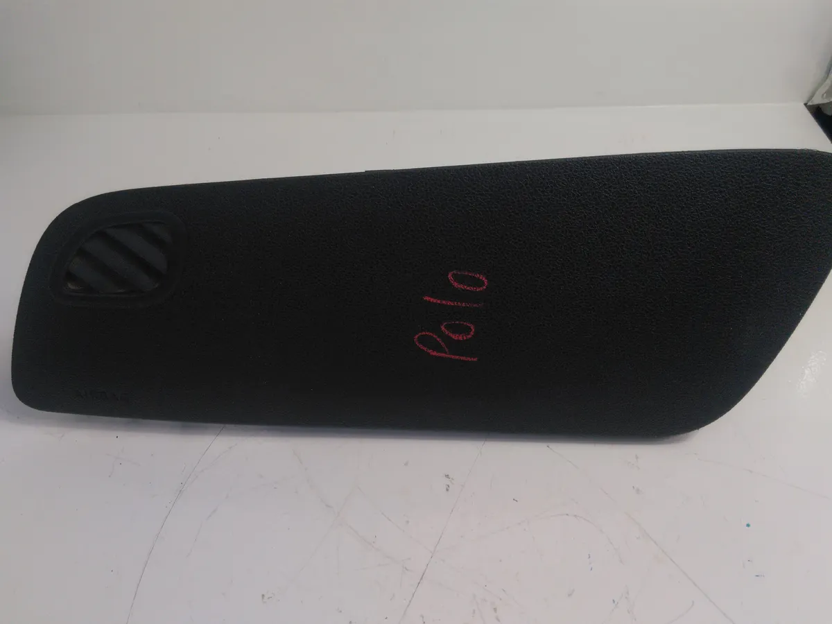 VW Polo 6R Passenger Dashboard Airbag Module TRW 6RS880204 Used