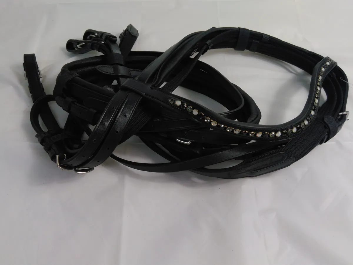 Busse Comfort Padded Bridle Reins w/ Jewel Detail  (XWB)