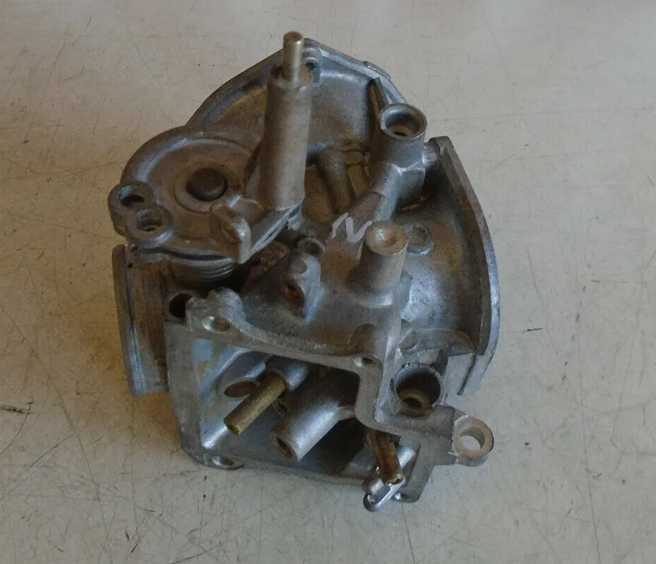 Honda VF1000F Carb Body 4 VF1000 Interceptor Carb