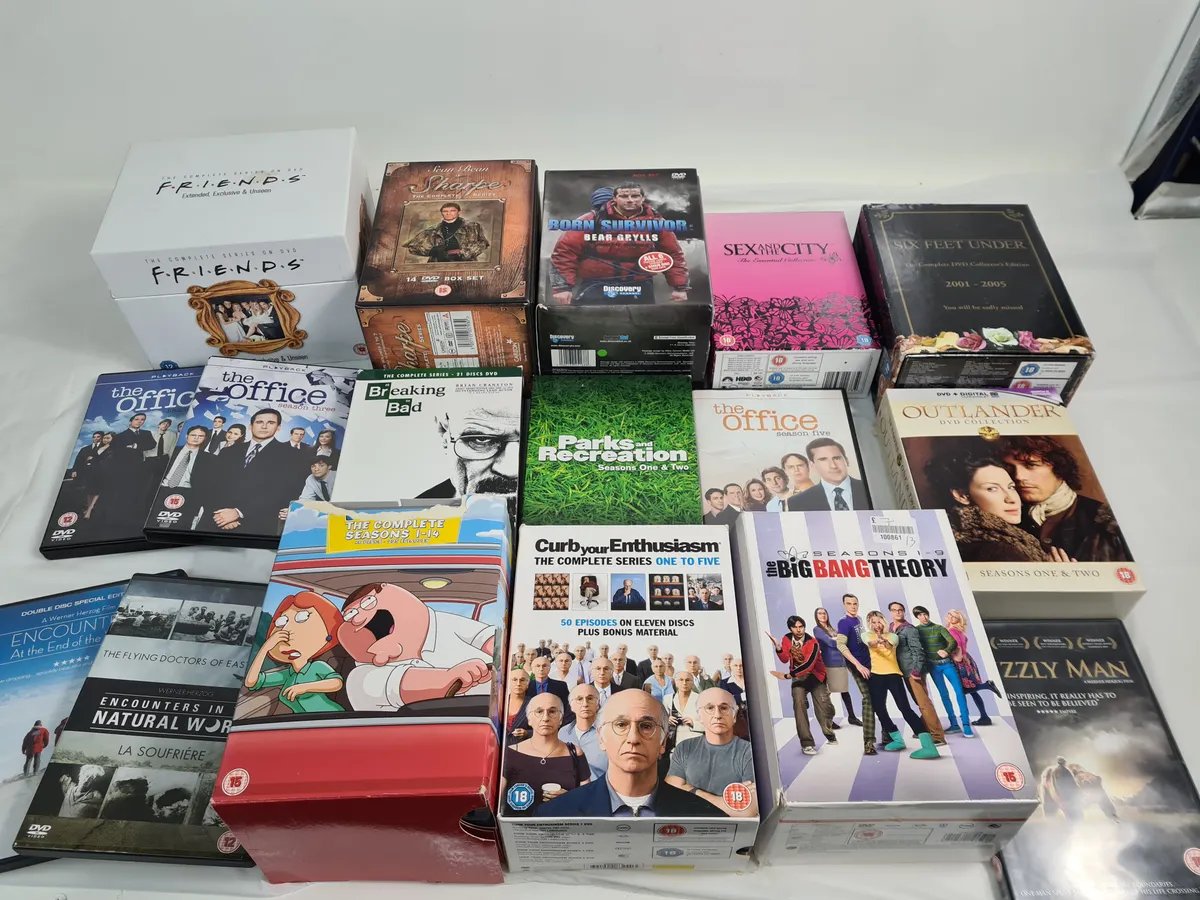 17 x DVD Boxset Joblot (Friends, The Office, Breaking Bad, BBT, Family guy etc)