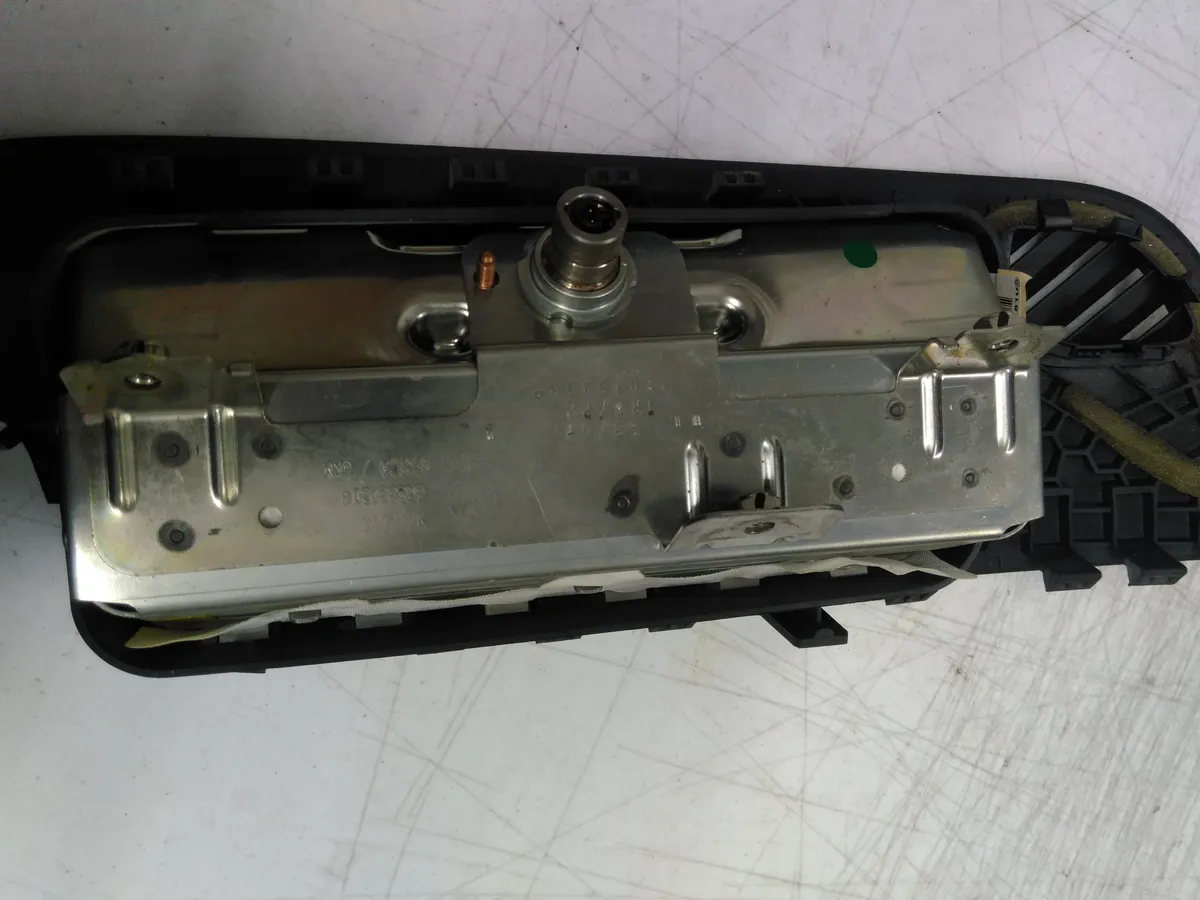 VOLKSWAGEN POLO MK5 6R 09-14 PASSENGERS LEFT DASHBOARD A!RBAG 6RS880204