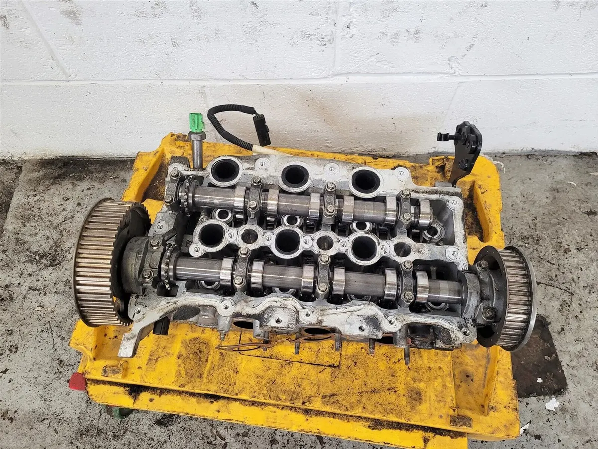 2014 RANGE ROVER SPORT L494 3.0 V6 DIESEL ENGINE CYLINDER HEAD & CAMSHAFTS LEFT