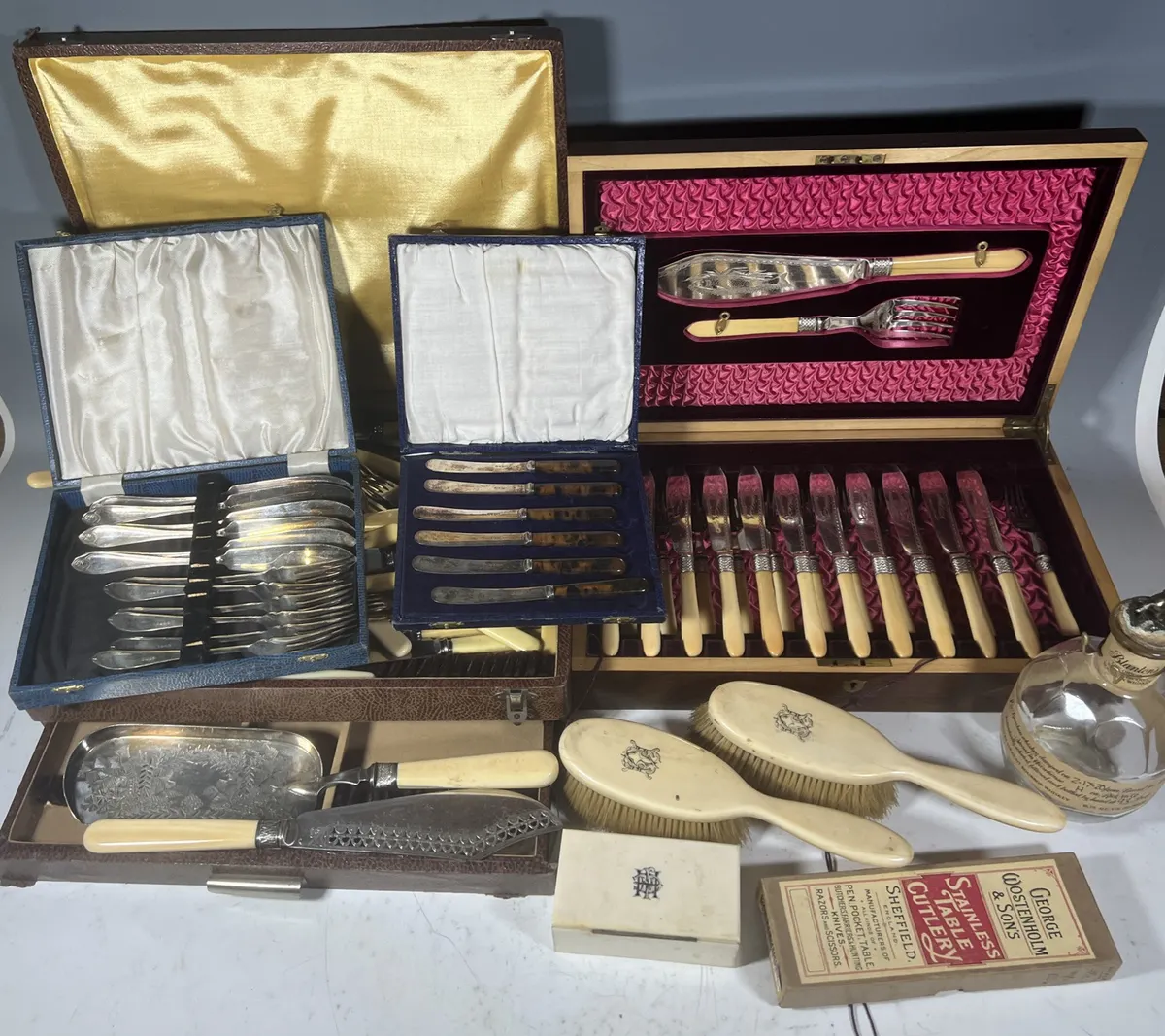 Antique Early 20th Century Silver Plated Art deco Cutlery Set & Vanity Job Lot