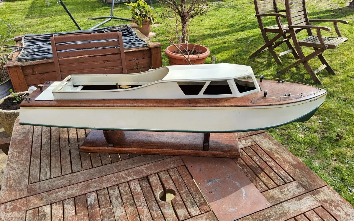 Bassett Lowke Streamlinia Model Boat Diesel Powered Metal Prototype Rare Used