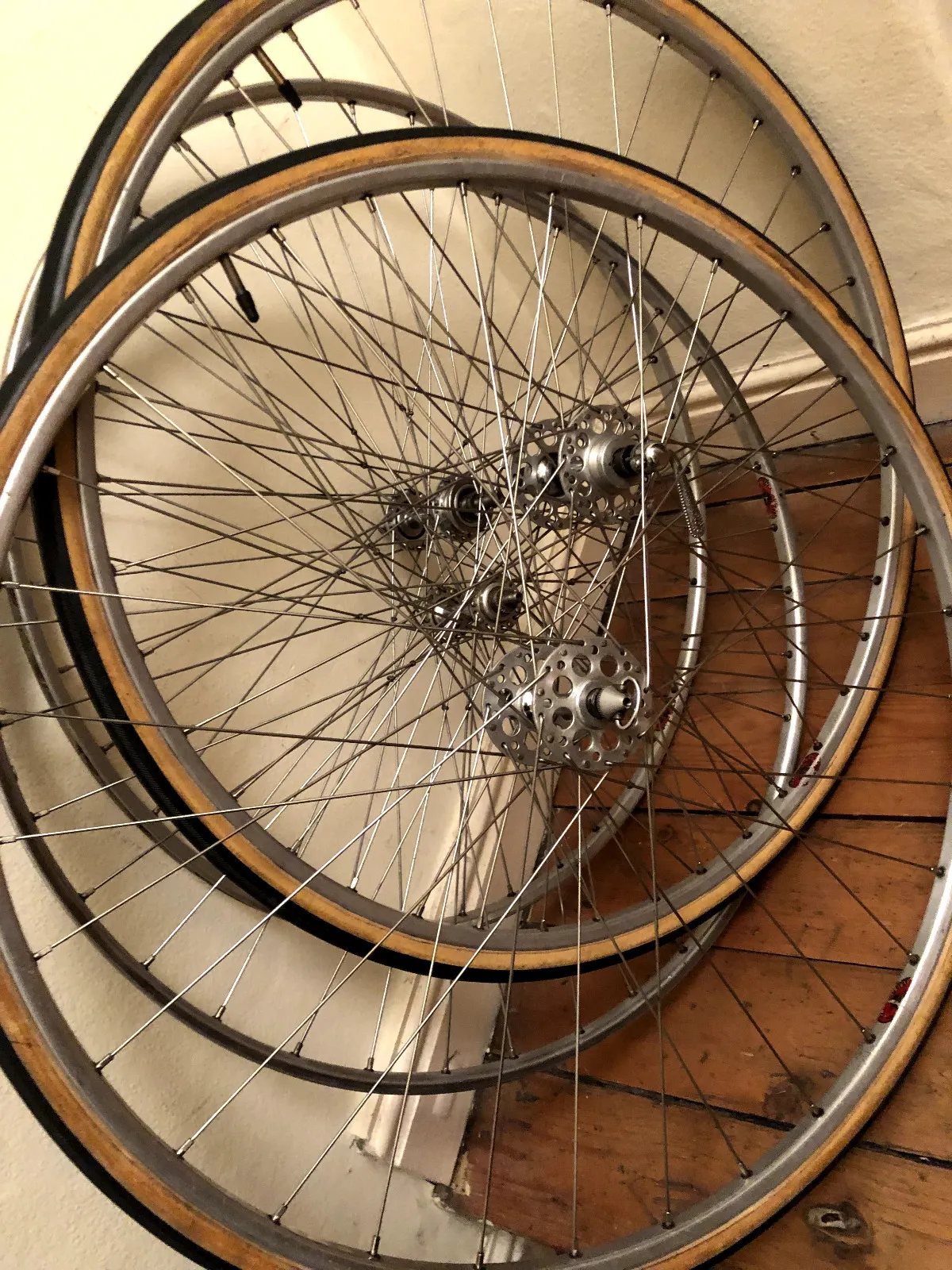 4 Campagnolo/Airlite/Fiamme Red Label Sprint Wheels Fixed/Free, 1950s