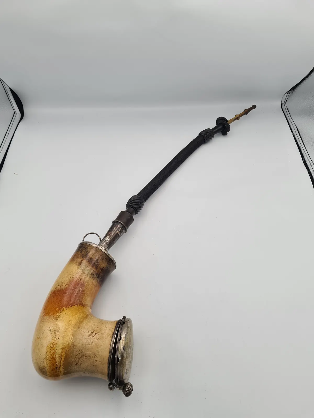 Supersize Vintage Meerschaum Pipe. 60cm long.