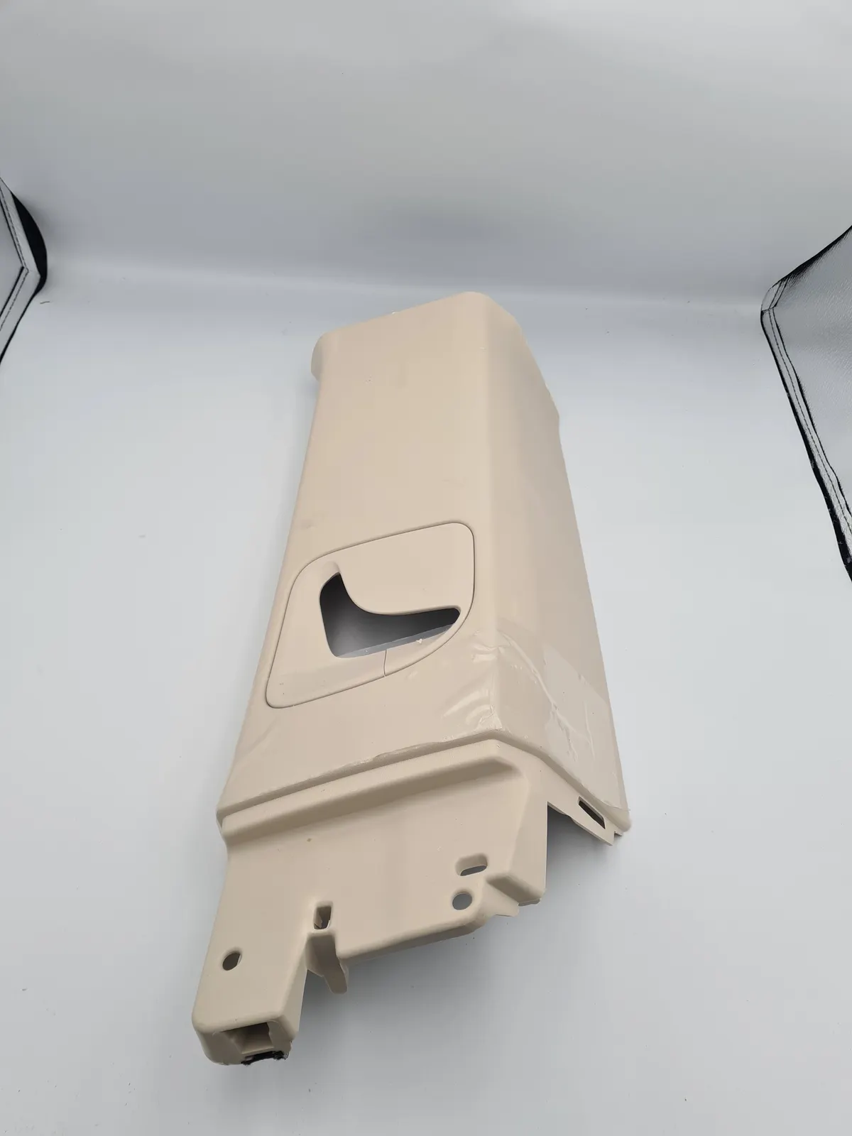 FIAT GRANDE PUNTO SPORTING 1.9 M-JET RIGHT PILLAR SEAT BELT COVER  (2006-2010)