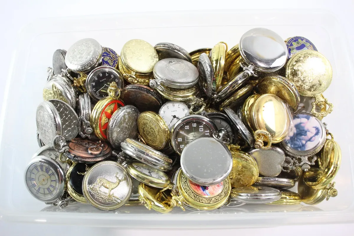 Job Lot 6KG Assorted Quartz Pocket Watches Untested Bulk