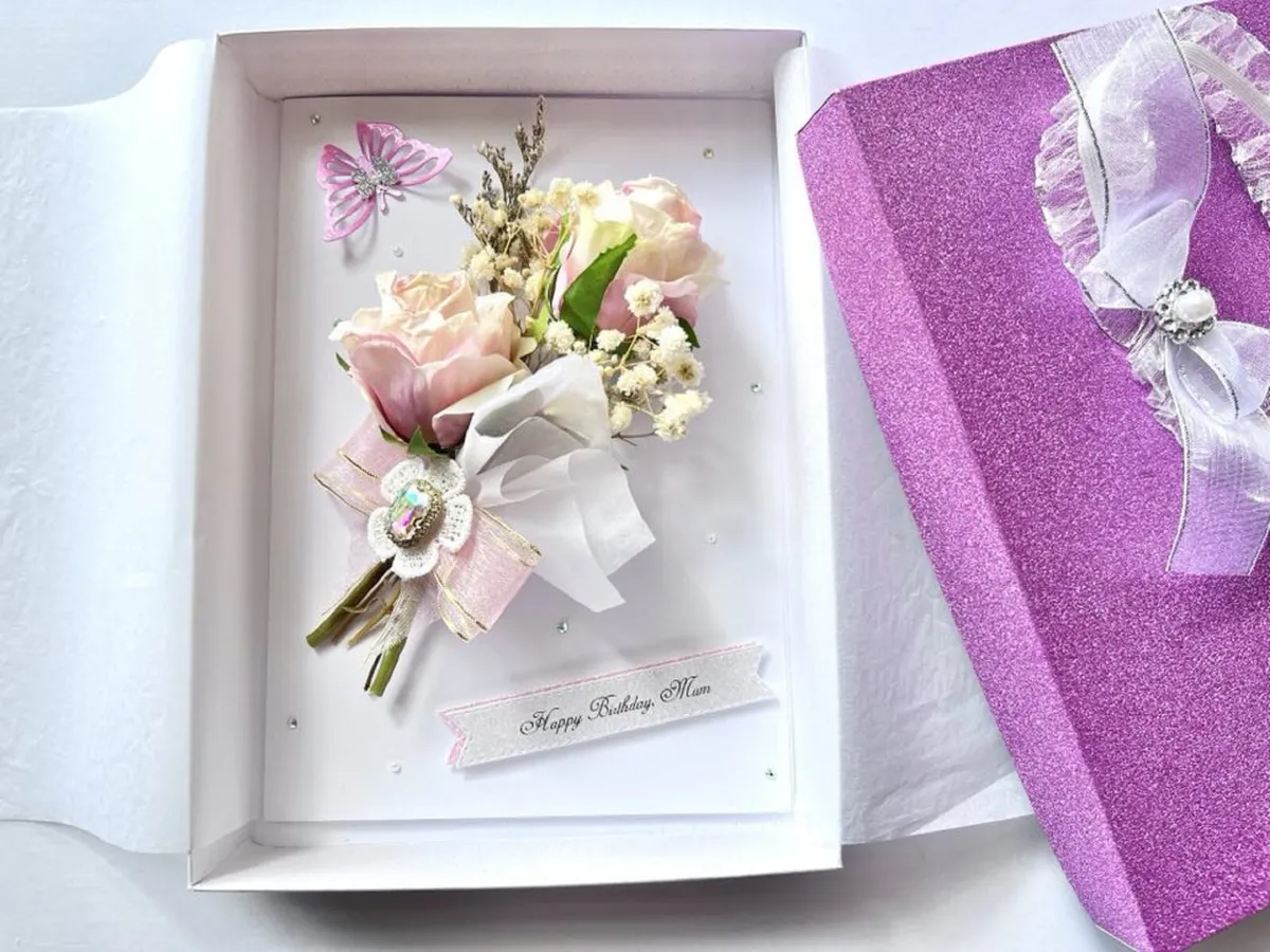 Luxury 3D Handmade Personalised Dried Flower 'Happy Birthday Mum' Card