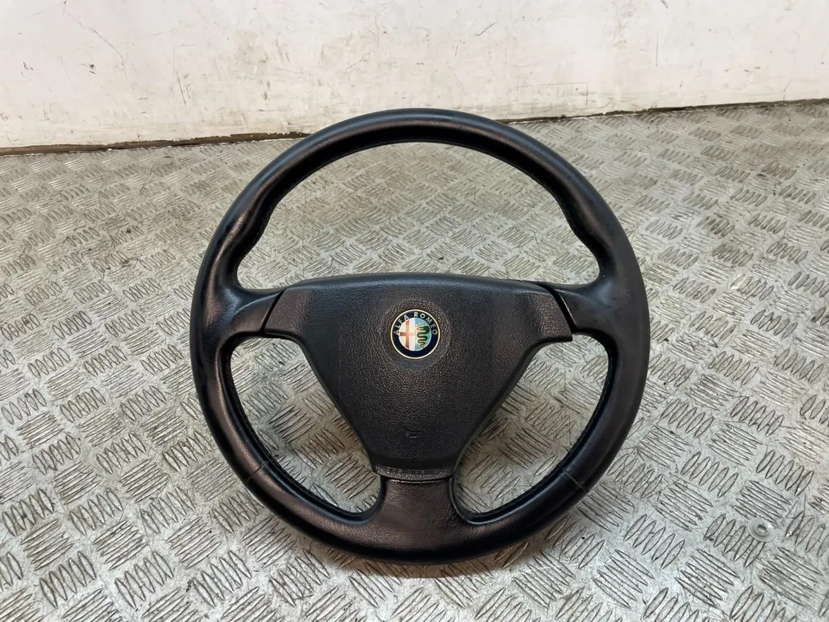 ALFA ROMEO GTV 916 1995-2006 2.0 TSPARK STEERING WHEEL USED GENUINE