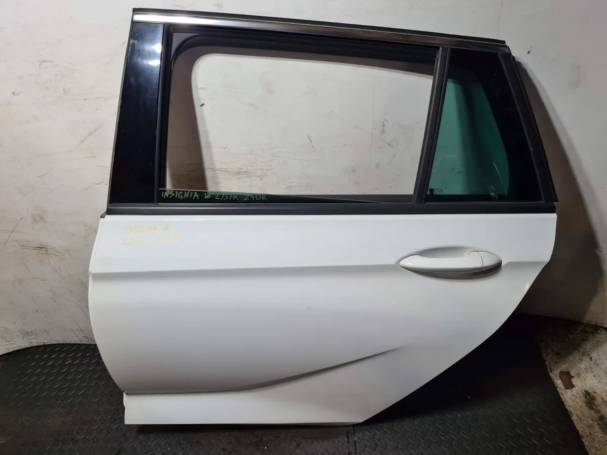 2018 VAUXHALL INSIGNIA B 2.0 CDTI ESTATE REAR LEFT SIDE DOOR WHITE Z40R