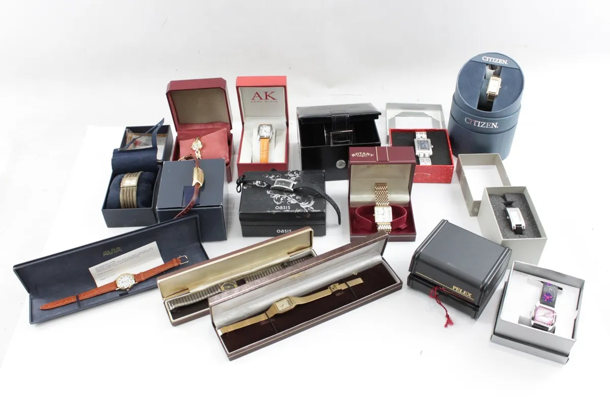 15 x Womens Quartz Watches w/ Boxes Inc Rotary Citizen Etc UNTESTED - Job Lot