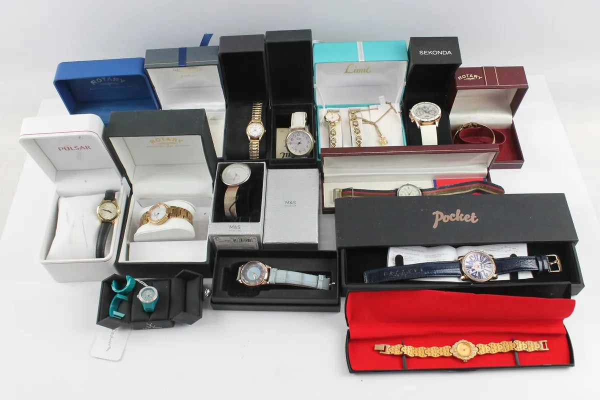 15x Womens Assorted Boxed Quartz Watches Limit Pulsar Job Lot UNTESTED