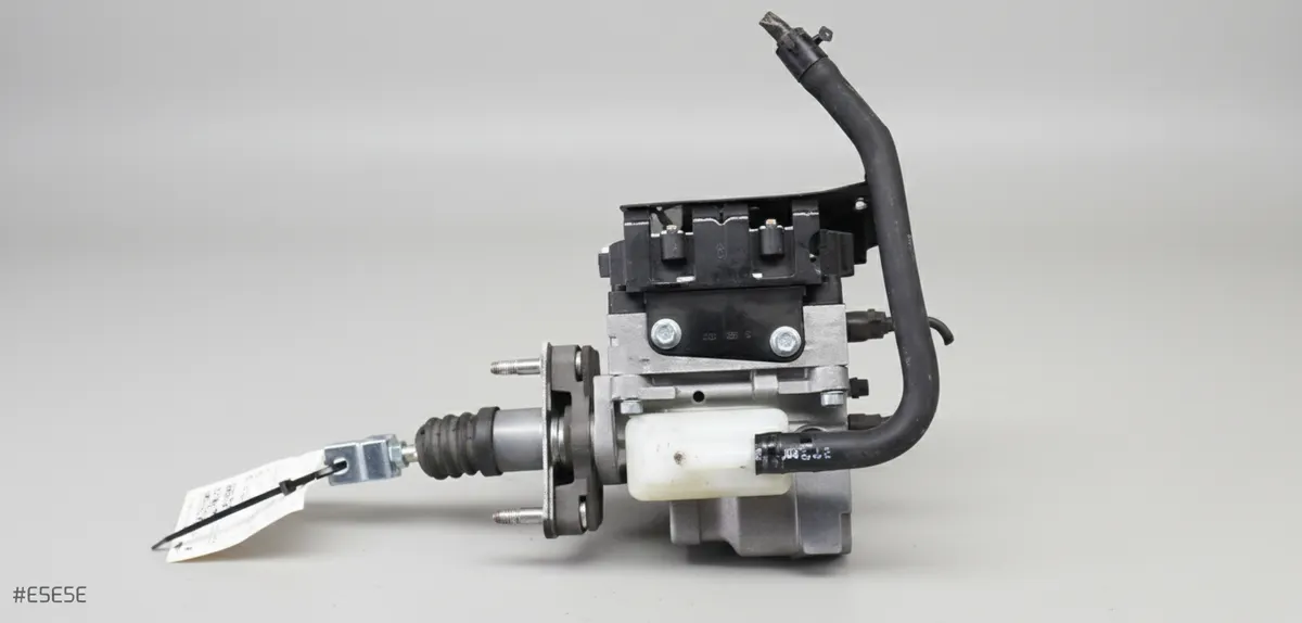 Used HYUNDAI IONIQ ABS BRAKE MASTER CYLINDER BOOSTER 58500-G2500 2016-2019
