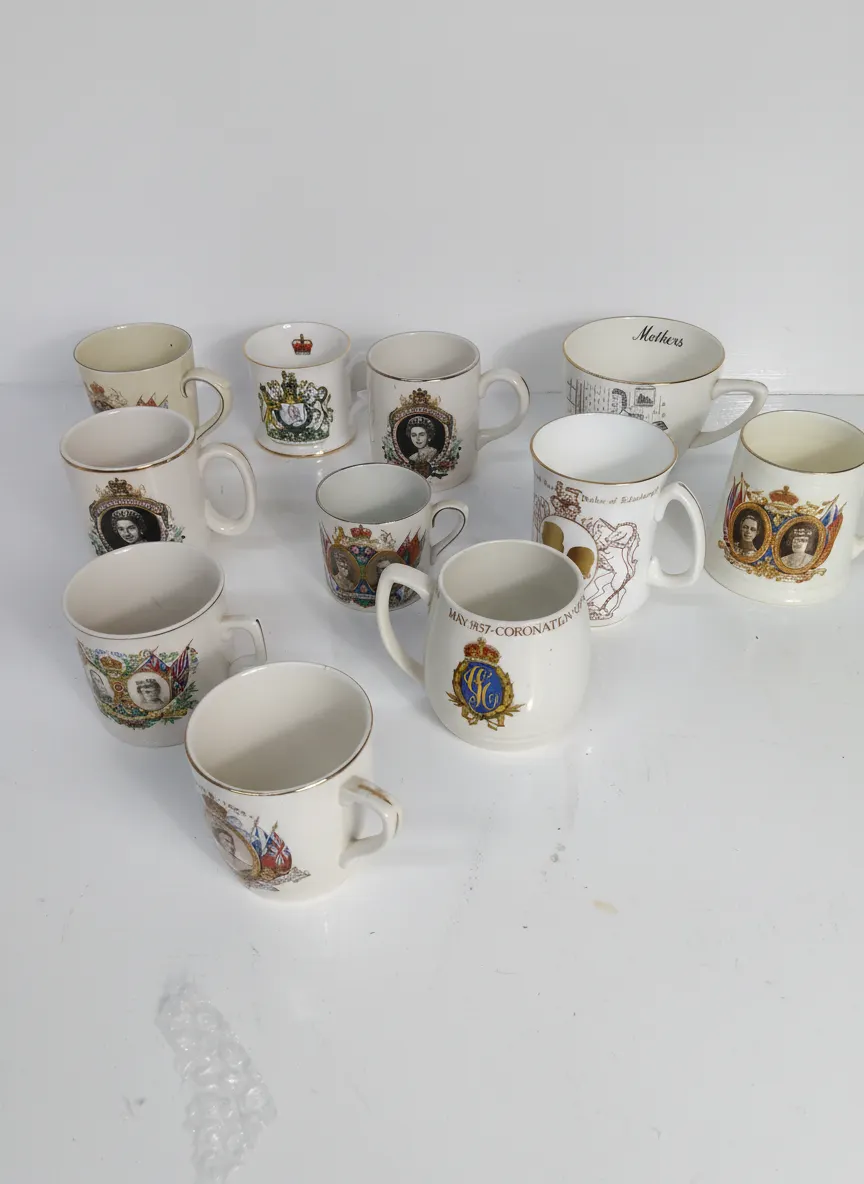 Royal Commemorative Mugs Coronation Kings Queens Pope Queen Mother Princes