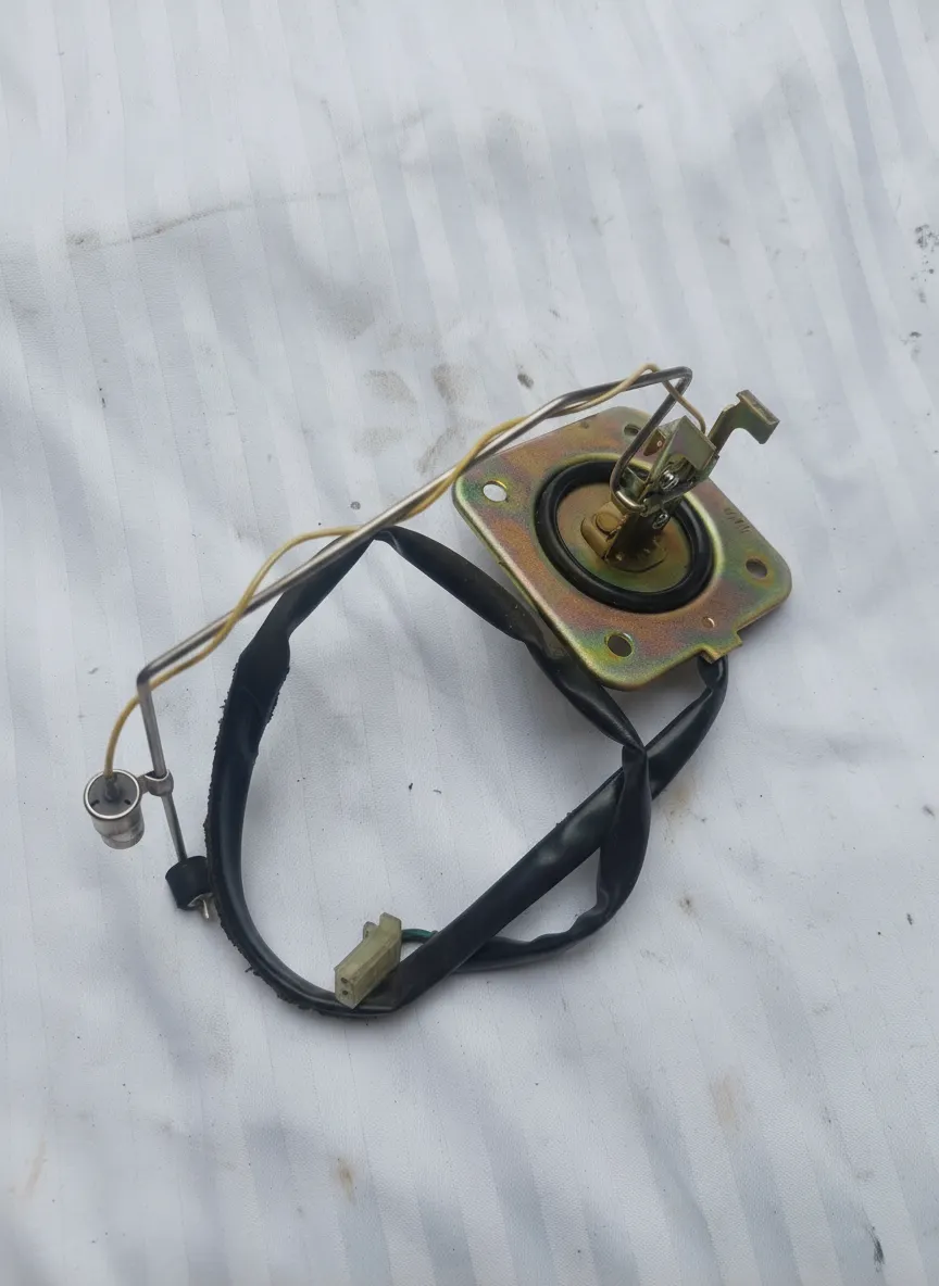 Honda VTR1000 Firestorm Fuel Level Tank Sender Sensor Gauge Unit Used