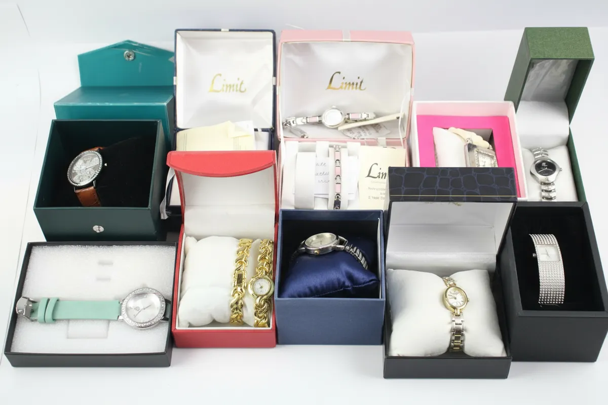 Womens Assorted Boxed Watches Quartz Cosmopolitan Strada Etc UNTESTED