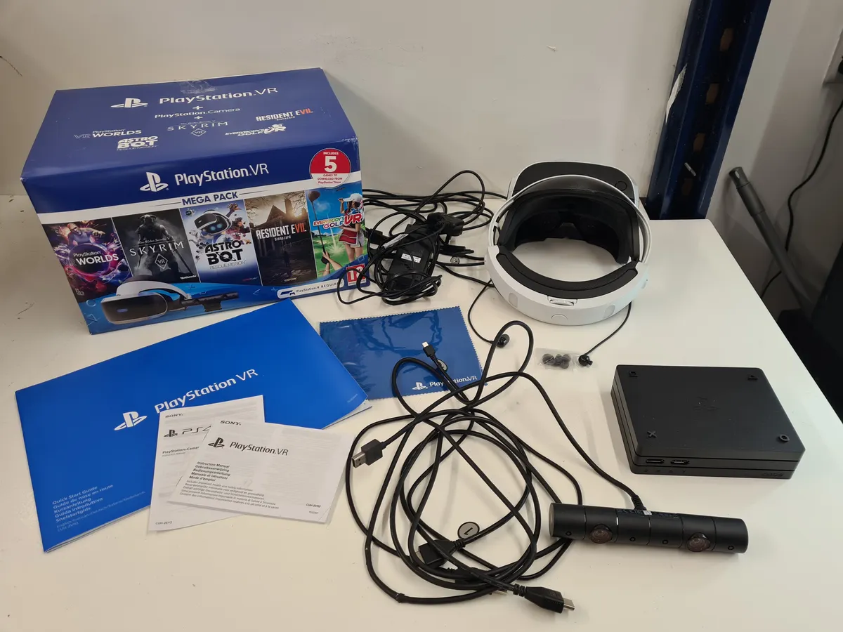 Sony PlayStation PS4 VR Headset Starter Pack