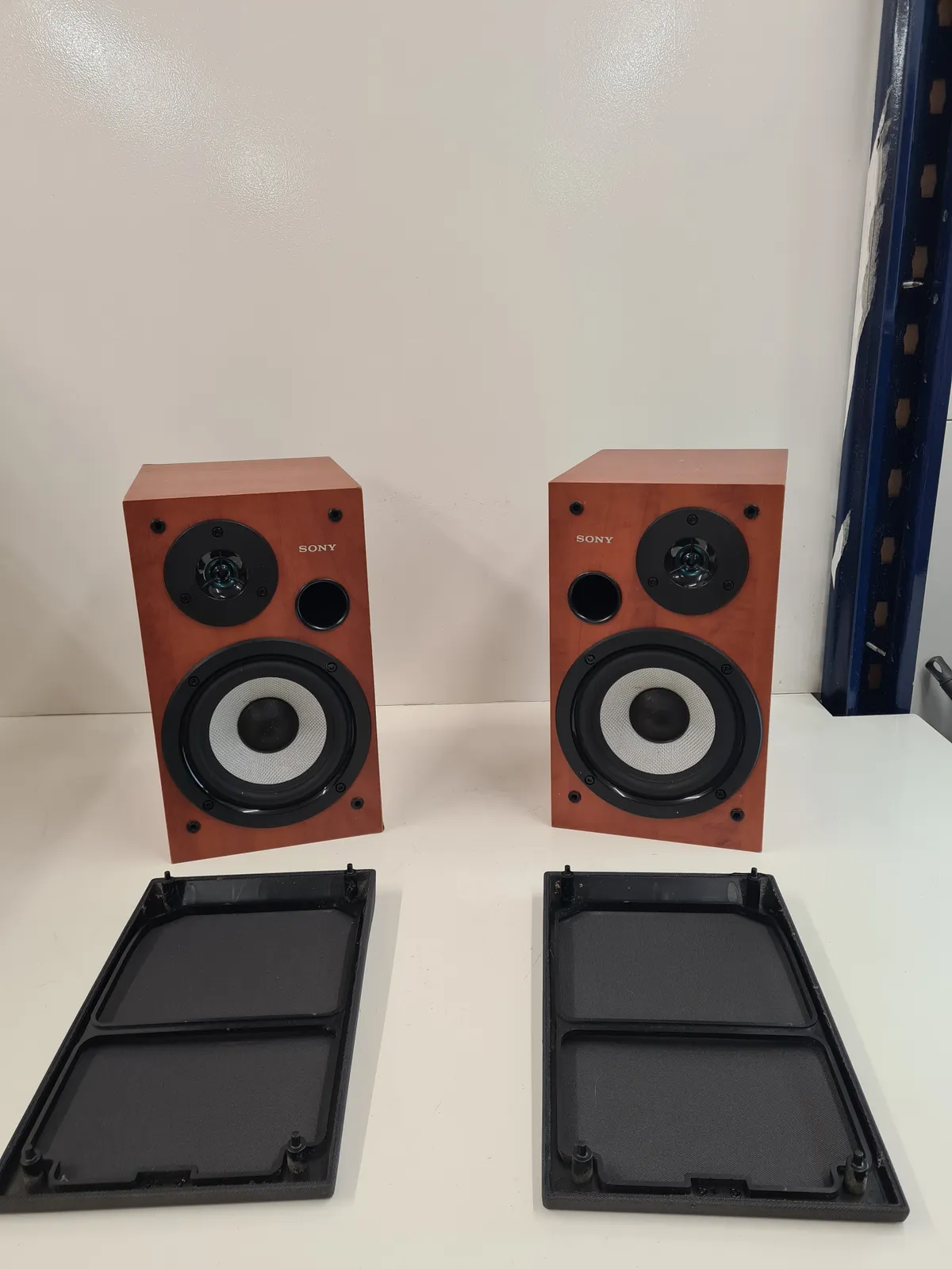 Pair Sony SS-WS2D Bookshelf 2-Way Hi-Fi Speakers Beech 4 Ohm Used