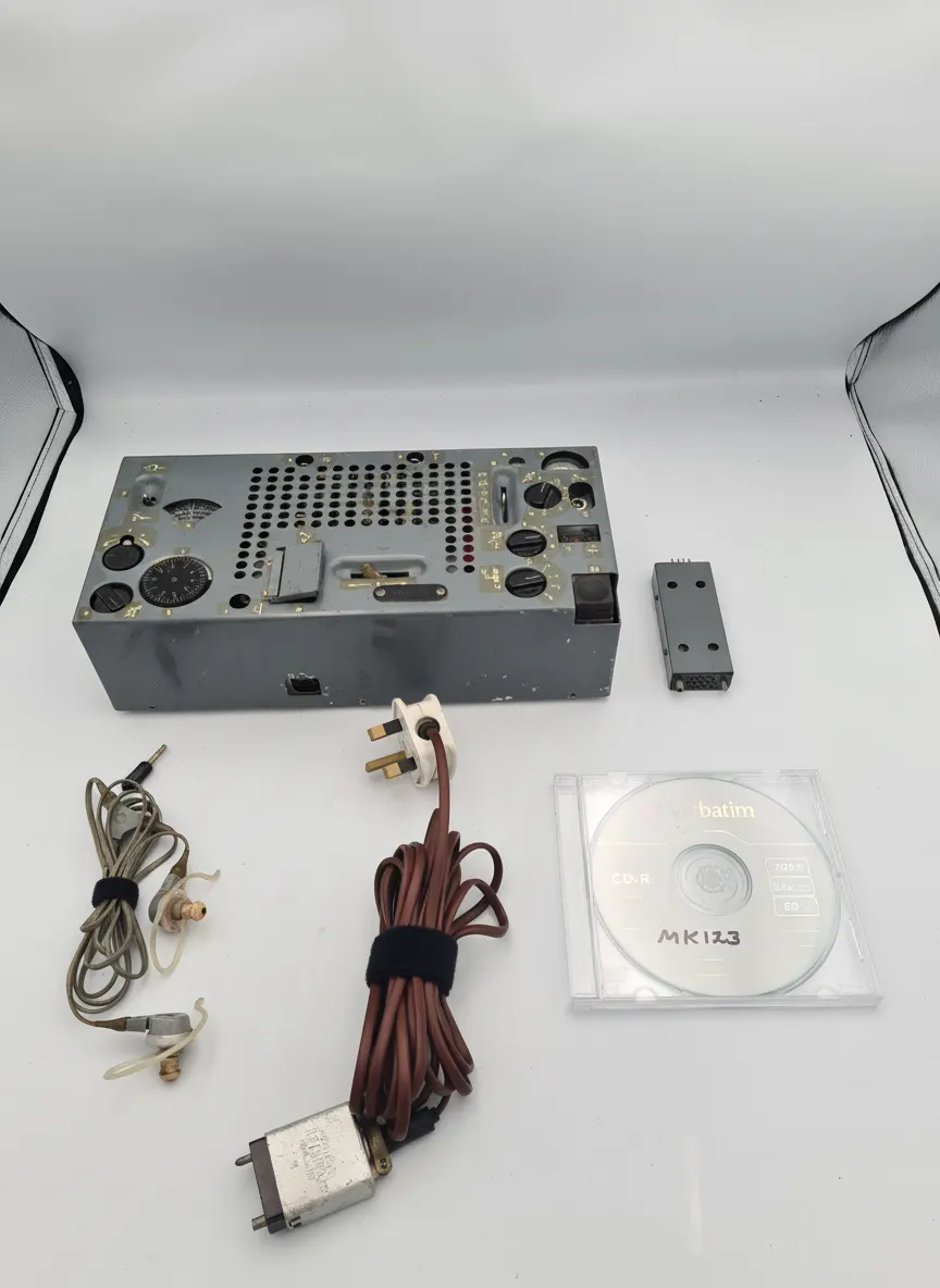 Vintage MK123 MI6 Clandestine Spy Radio Transceiver Cold War Era Spares/Repair