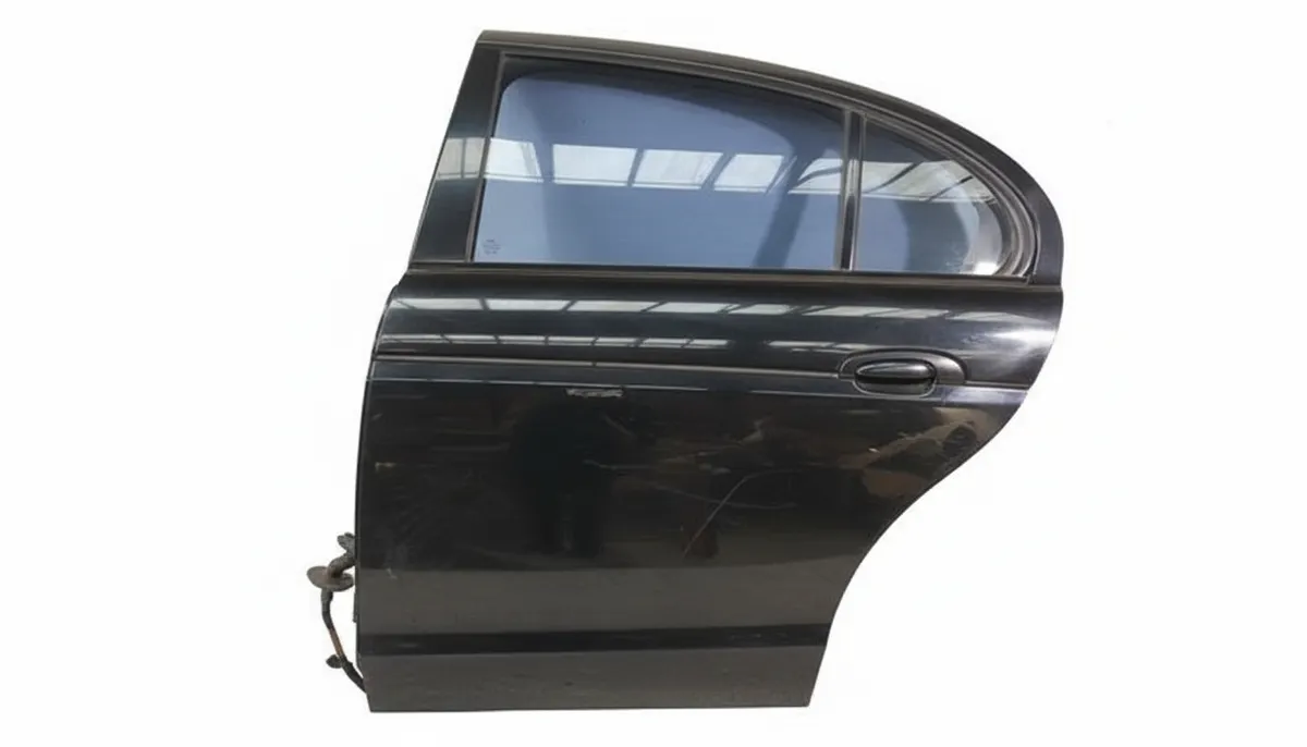 JAGUAR S-TYPE R 2002-2007 RHD REAR LEFT PASSENGER SIDE NSR COMPLETE DOOR