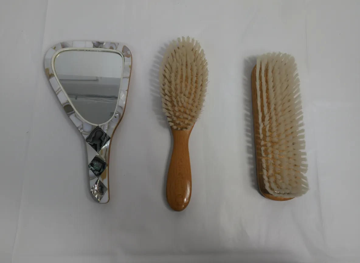 Vintage Womens 3-Piece Mother of Pearl Dressing Table Set Mirror Hairbrush Comb
