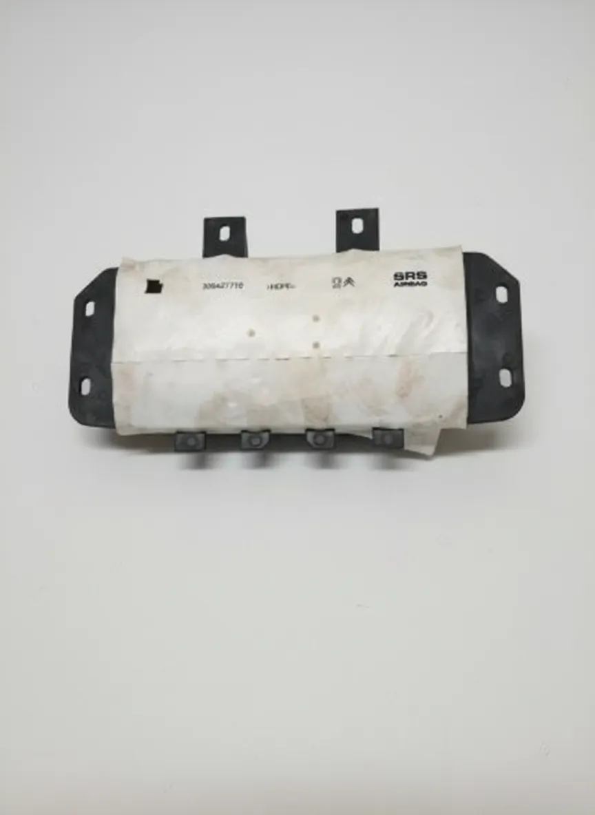 CITROEN DS3 2010-2014 Passenger Side Airbag 9801618280 Used