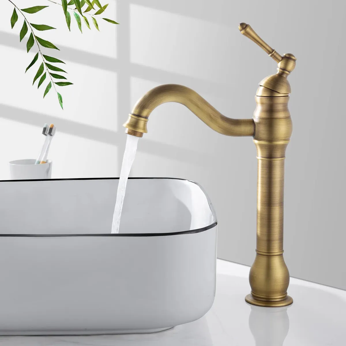 Namuoto Bathroom Sink Tap, 360° Rotatable Basin Mixer, Brass Brushed Gold Faucet