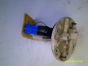 peugeot tweet 125 fuel petrol pump genuine injection