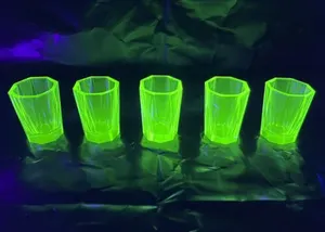 Art Deco Shot Glasses Uranium Faceted Cut Moser 1920/30’s - Set Of 5