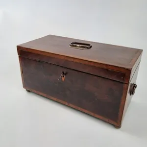 Antique 19th Century Mahogany Tea Caddy With Inlaid Border