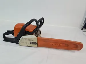 Stihl MS180 - Working Chainsaw