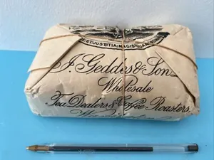 Antique 1/2 lb Packet Of Tea J Geddes Tea Dealers & Coffee Roasters Warrington