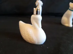 Vintage Avon Tasha Milk Glass Swan Shaped Perfume Bottle 30 ml 90% Full