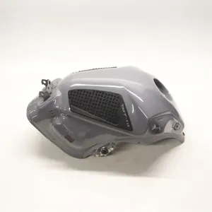 2016 YAMAHA MT-10 Fuel Tank - B67-WK241-01-P2