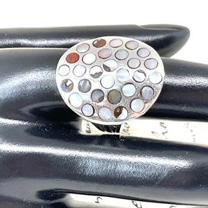MOTHER OF PEARL Ring ~ SIZE Q 1/2 925 Sterling Silver ~ ARTISAN STUDIO Brutalist