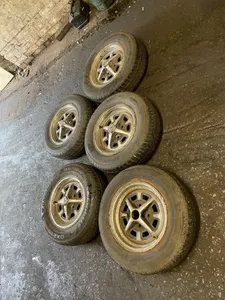MGB GT 1800 SET OF 5 STEEL WHEELS