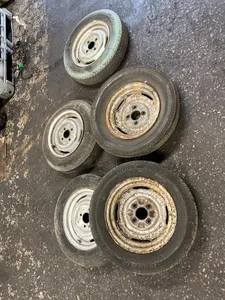 FORD ANGLIA 105E DELUXE SET OF 5 STEEL WHEELS 13 Inch