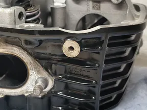 BMW R1250GS Right Cylinder Head + Cams + Valves R1250GSA R1250R R1250RS R1250RT